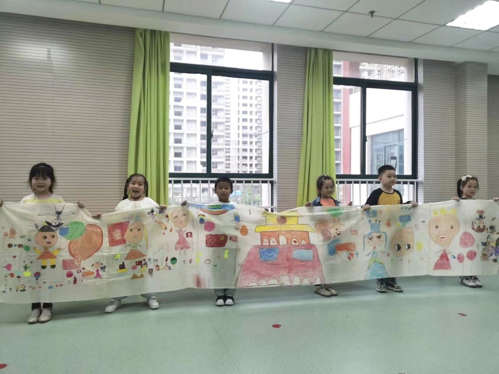 海安一幼：祖国妈妈，生日快乐！