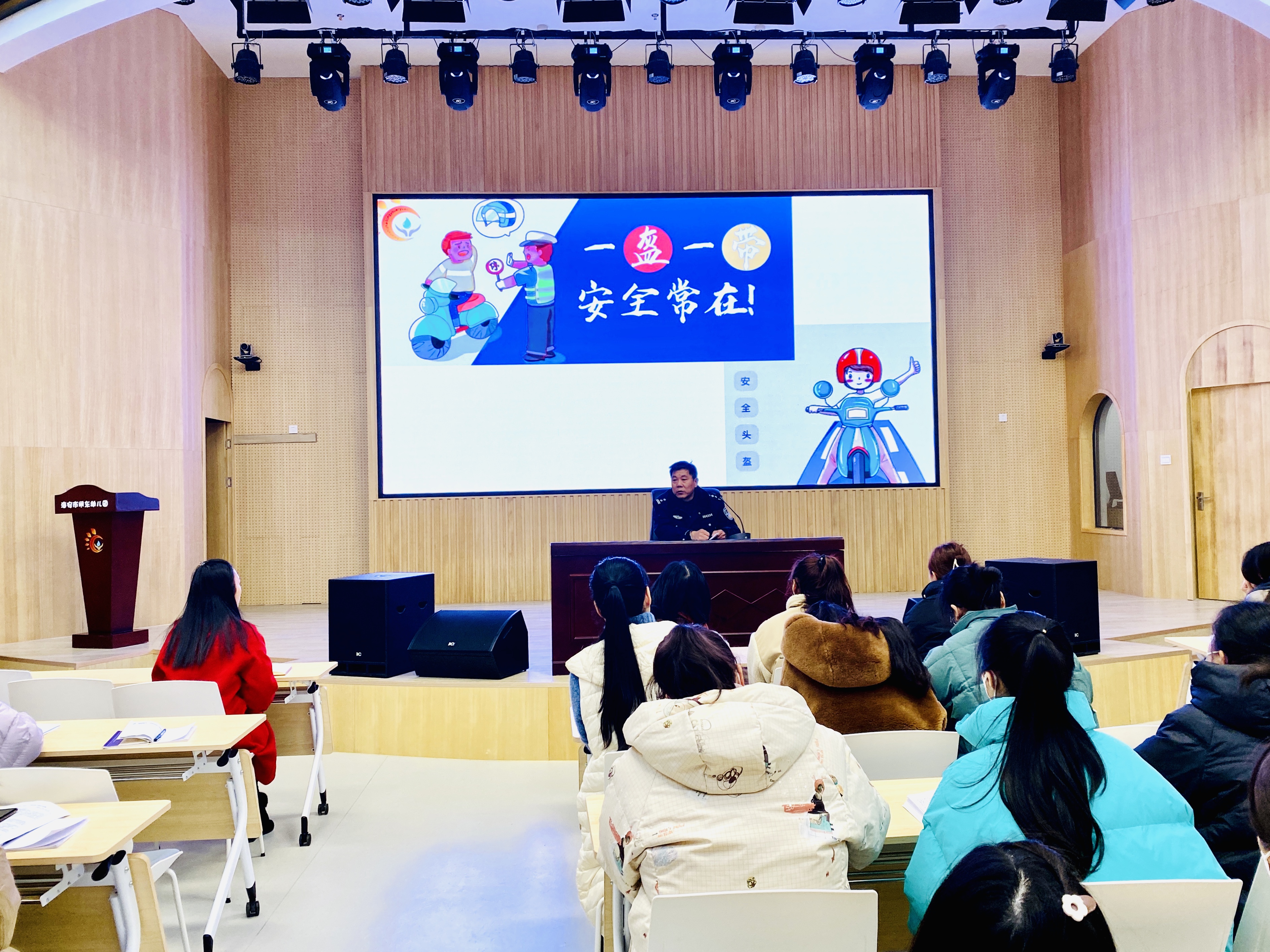 2da20987f3de43cb86f538f1d3d320c1.jpg 2da20987f3de43cb86f538f1d3d320c1.jpg