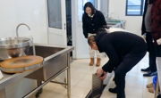 “食”刻坚守 安全护航