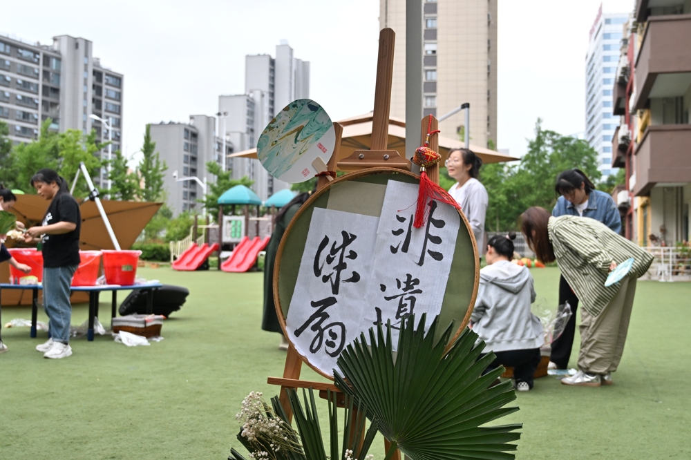 cc27b921b1e04c3ebf386ed97bd890df.jpg cc27b921b1e04c3ebf386ed97bd890df.jpg