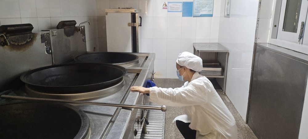 海安一幼：安全在心  卫生先行